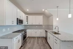 43357 Radford Divide Ter, Ashburn, VA 20148 - Photo 7