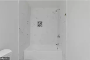 46607 Carriage Ct, Sterling, VA 20164 - Photo 7