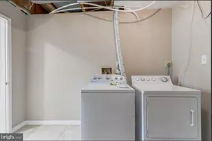 46607 Carriage Ct, Sterling, VA 20164 - Photo 13