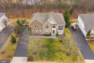 22558 Forest Run Dr, Ashburn, VA 20148 - Photo 5