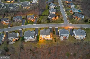 22558 Forest Run Dr, Ashburn, VA 20148 - Photo 11