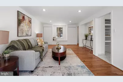 132 N Fillmore Avenue, Sterling, VA 20164 - Photo 7