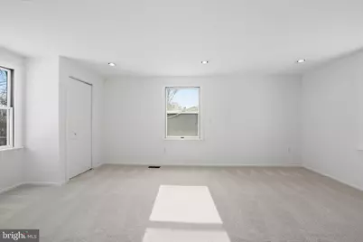 132 N Fillmore Avenue, Sterling, VA 20164 - Photo 17