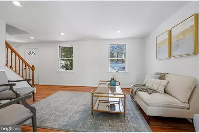 132 N Fillmore Avenue, Sterling, VA 20164 - Photo 11