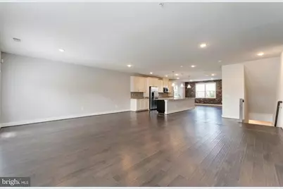 44750 Tiverton Square, Ashburn, VA 20147 - Photo 5