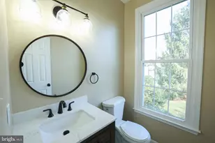 47699 Whirlpool Square, Sterling, VA 20165 - Photo 15