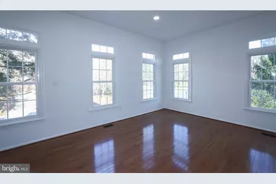 47699 Whirlpool Square, Sterling, VA 20165 - Photo 13