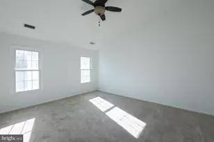 47699 Whirlpool Square, Sterling, VA 20165 - Photo 19