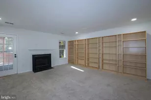 47699 Whirlpool Square, Sterling, VA 20165 - Photo 37