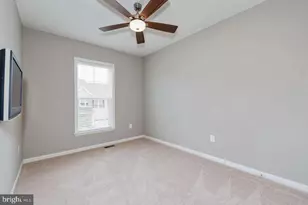 20471 Rolling Water Terrace, Ashburn, VA 20147 - Photo 29