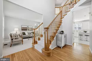 105 Meadowbrook Ct SW, Leesburg, VA 20175 - Photo 3