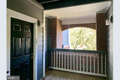 20301 Beechwood Terrace #201, Ashburn, VA 20147 - Photo 3