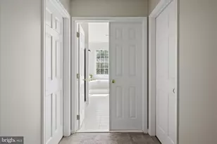 22806 Oatlands Grove Pl, Ashburn, VA 20148 - Photo 33