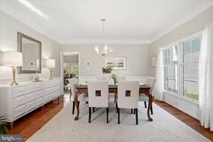 22806 Oatlands Grove Pl, Ashburn, VA 20148 - Photo 11