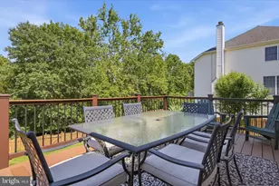 22806 Oatlands Grove Pl, Ashburn, VA 20148 - Photo 53