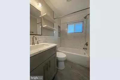 110 N College Drive N, Sterling, VA 20164 - Photo 9