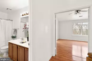 47621 Comer Square, Sterling, VA 20165 - Photo 27