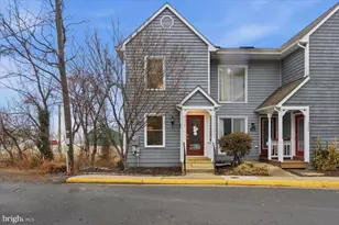 115 W O St, Purcellville, VA 20132 - Photo 27