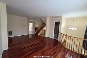 42856 Golf View Dr, Chantilly, VA 20152 - Photo 5