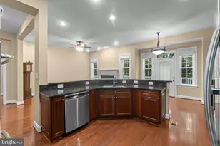 47672 Paulsen Square, Sterling, VA 20165 - Photo 15