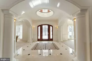 40436 Beacon Hill Dr, Leesburg, VA 20176 - Photo 3