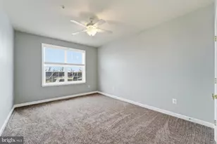 43605 McDowell Sq, Leesburg, VA 20176 - Photo 25