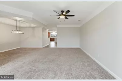 43605 McDowell Sq, Leesburg, VA 20176 - Photo 13