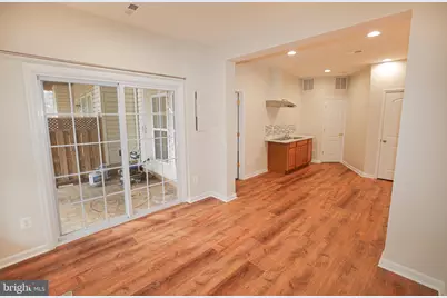 22090 Avonworth Square, Broadlands, VA 20148 - Photo 3