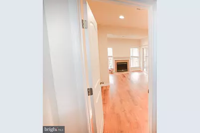 22090 Avonworth Square, Broadlands, VA 20148 - Photo 7