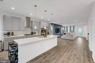 20941 Bluebird Sq, Sterling, VA 20165 - Photo 17