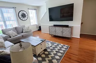 42837 Sykes Terrace, Chantilly, VA 20152 - Photo 3