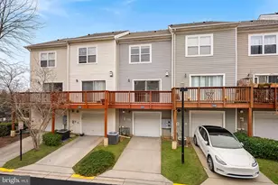 21838 Goodwood Terrace, Ashburn, VA 20147 - Photo 5