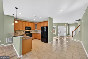 20562 Rosewood Manor Square, Ashburn, VA 20147 - Photo 17