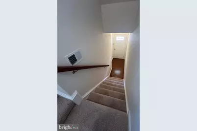 25835 Clairmont Manor Square, Aldie, VA 20105 - Photo 3