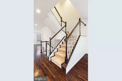 42237 Lancaster Woods Square, Chantilly, VA 20152 - Photo 17