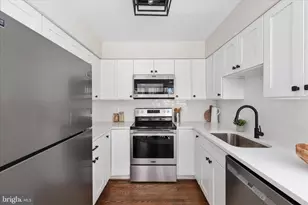 5 Rawlston Ct, Sterling, VA 20165 - Photo 11