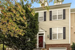 25450 Upper Clubhouse Dr, Chantilly, VA 20152 - Photo 1