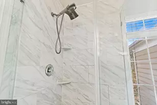 25450 Upper Clubhouse Dr, Chantilly, VA 20152 - Photo 29