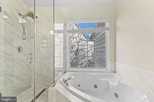 25450 Upper Clubhouse Dr, Chantilly, VA 20152 - Photo 27