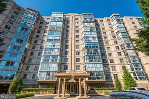 19385 Cypress Ridge Terrace, Leesburg, VA 20176 - Photo 1