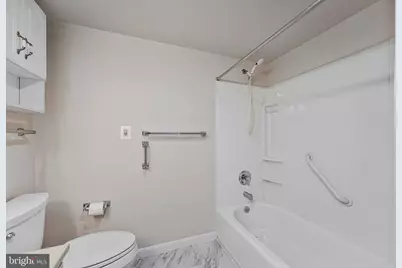 19385 Cypress Ridge Terrace #815, Leesburg, VA 20176 - Photo 19