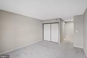 19385 Cypress Ridge Terrace, Leesburg, VA 20176 - Photo 17