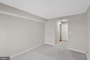 19385 Cypress Ridge Terrace, Leesburg, VA 20176 - Photo 23