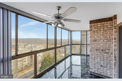 19385 Cypress Ridge Terrace #815, Leesburg, VA 20176 - Photo 27