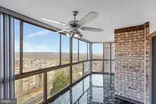 19385 Cypress Ridge Terrace, Leesburg, VA 20176 - Photo 27