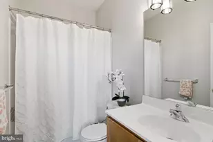 25065 Riding Center Dr, Chantilly, VA 20152 - Photo 23