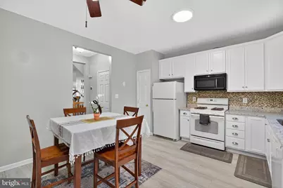 25065 Riding Center Drive, Chantilly, VA 20152 - Photo 9