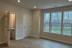 20827 Cloongee Ter, Sterling, VA 20166 - Photo 19