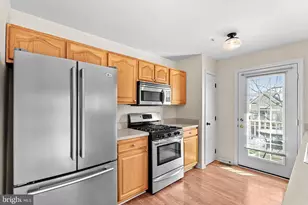 43374 Greyswallow Terrace, Ashburn, VA 20147 - Photo 21