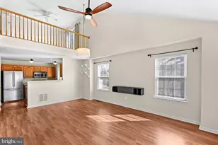 43374 Greyswallow Terrace, Ashburn, VA 20147 - Photo 9